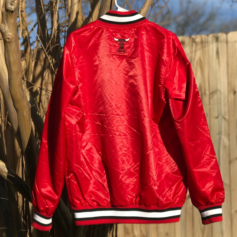 Chicago Starter Jacket - Picture 2 of 4